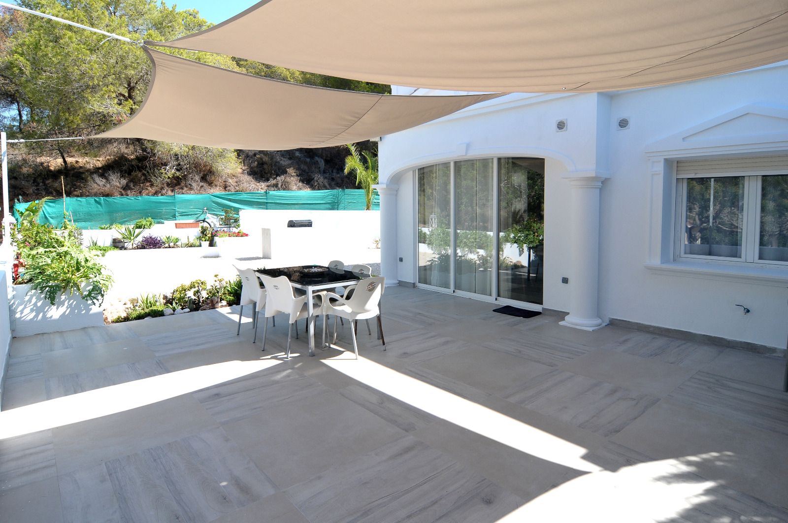 Adosado en cometa, Calpe