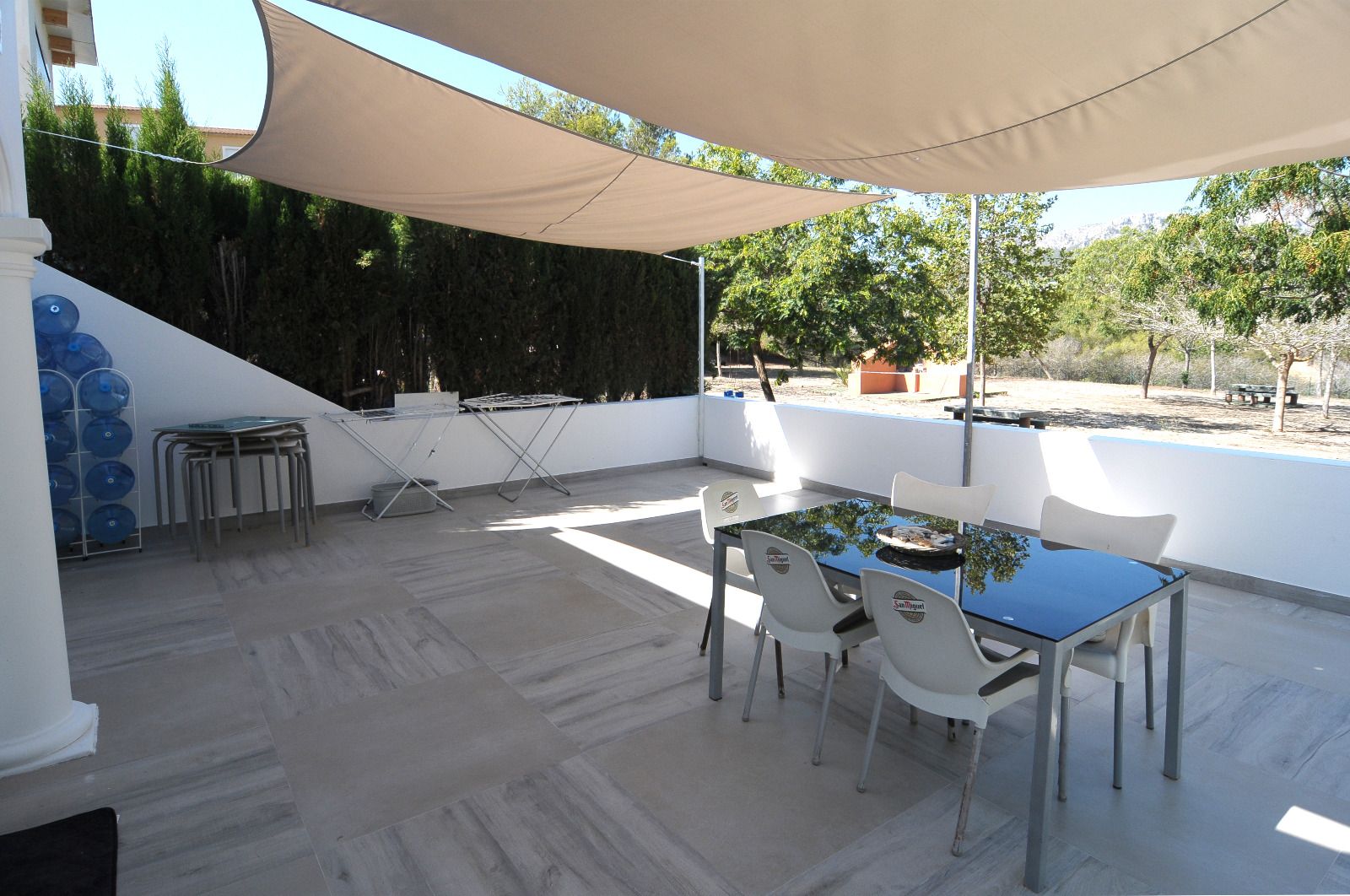 Adosado en cometa, Calpe