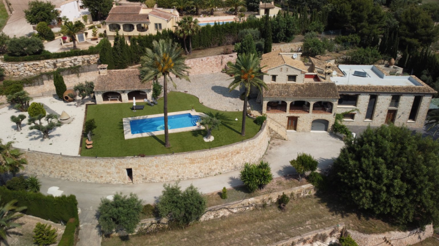 Se vende villa rustica de lujo en Benissa