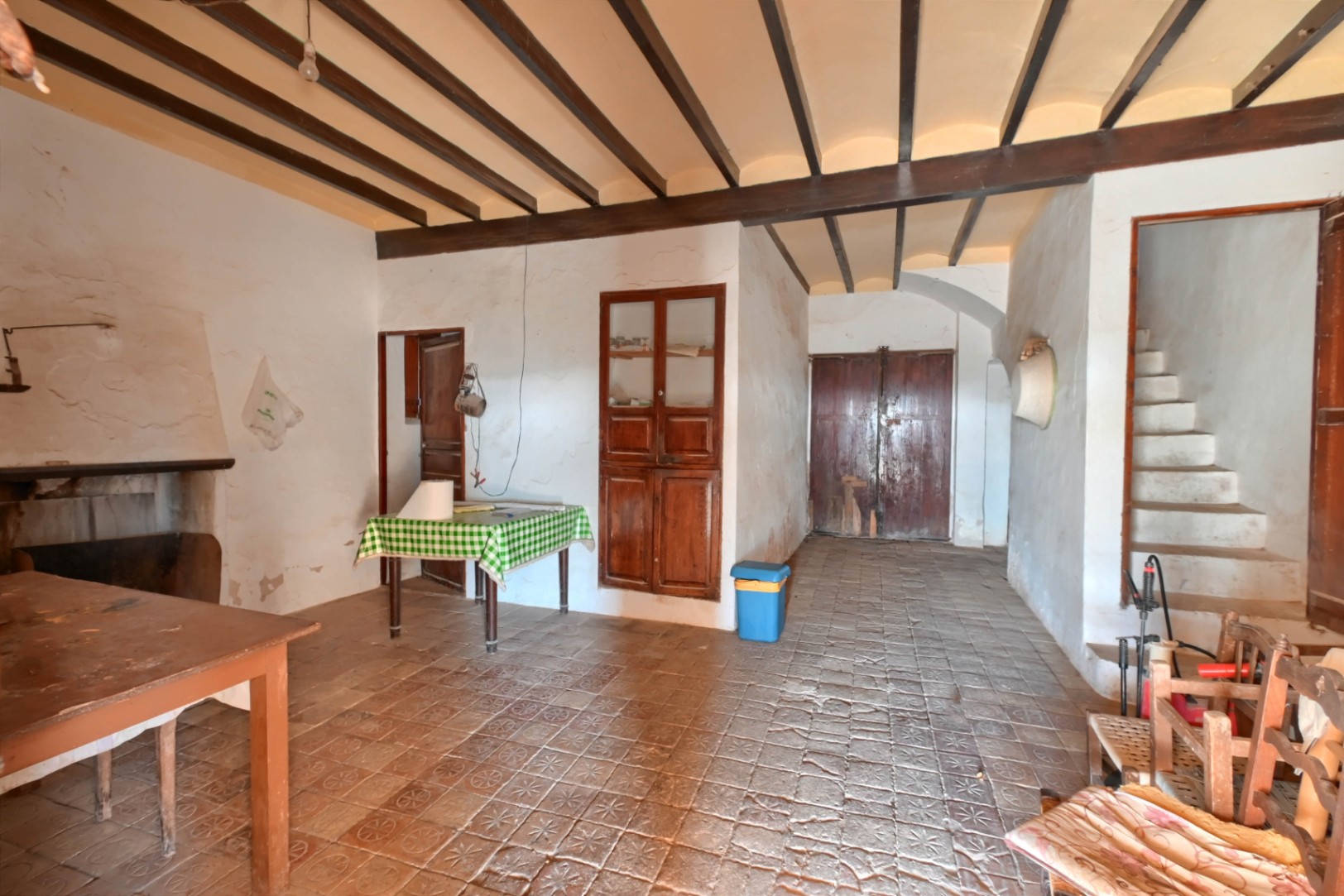 Se vende finca en Benissa con vistas abiertas al mar y motaña
