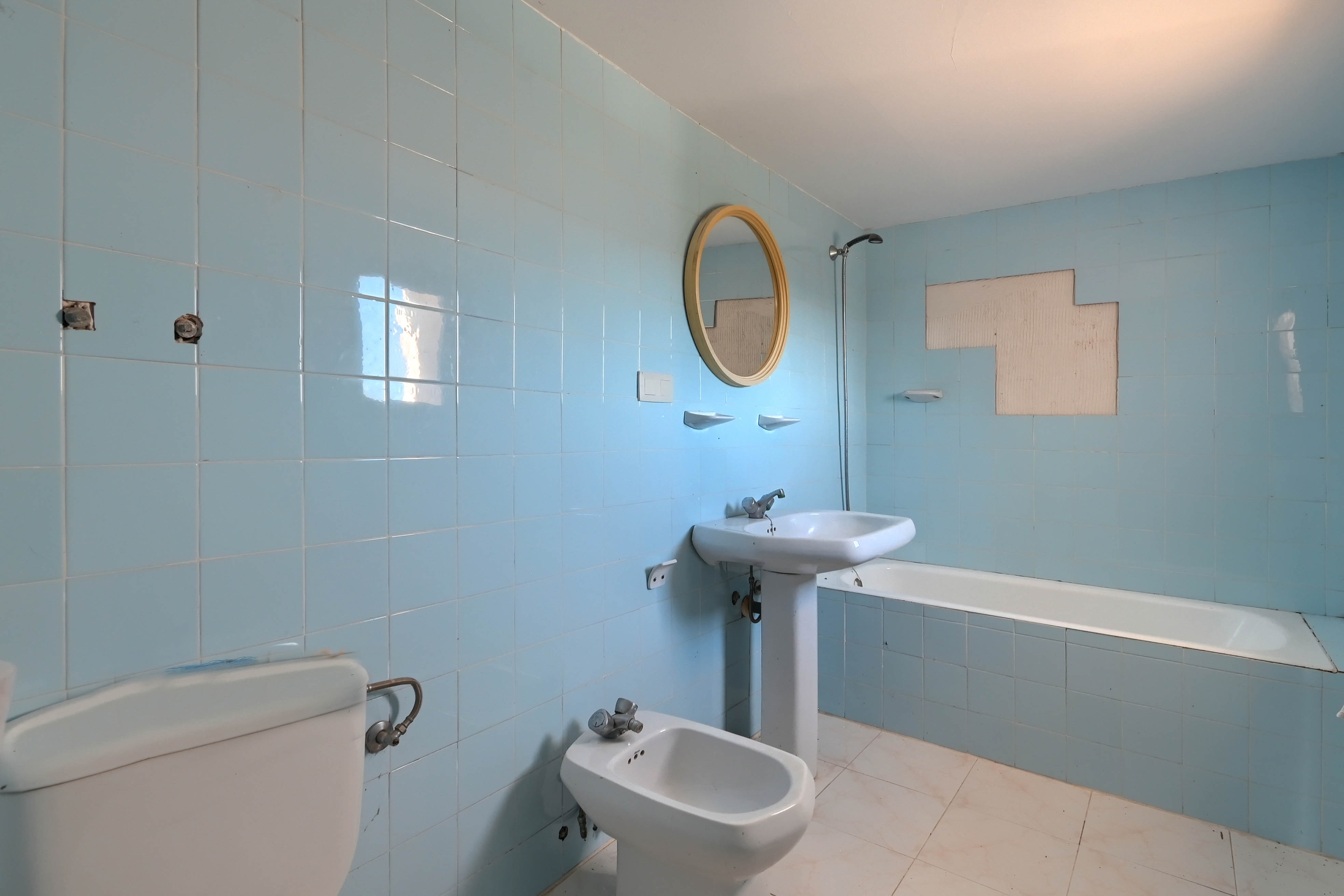 Se vende finca en Benissa con vistas abiertas al mar y motaña