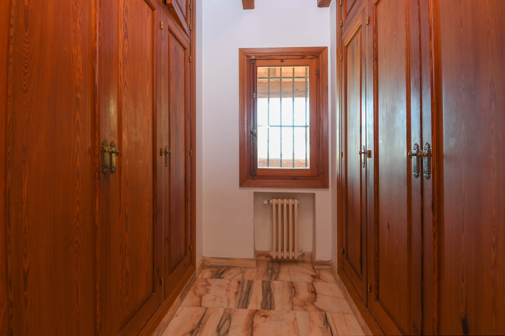 Se vende chalet en La Fustera a 450 m del mar