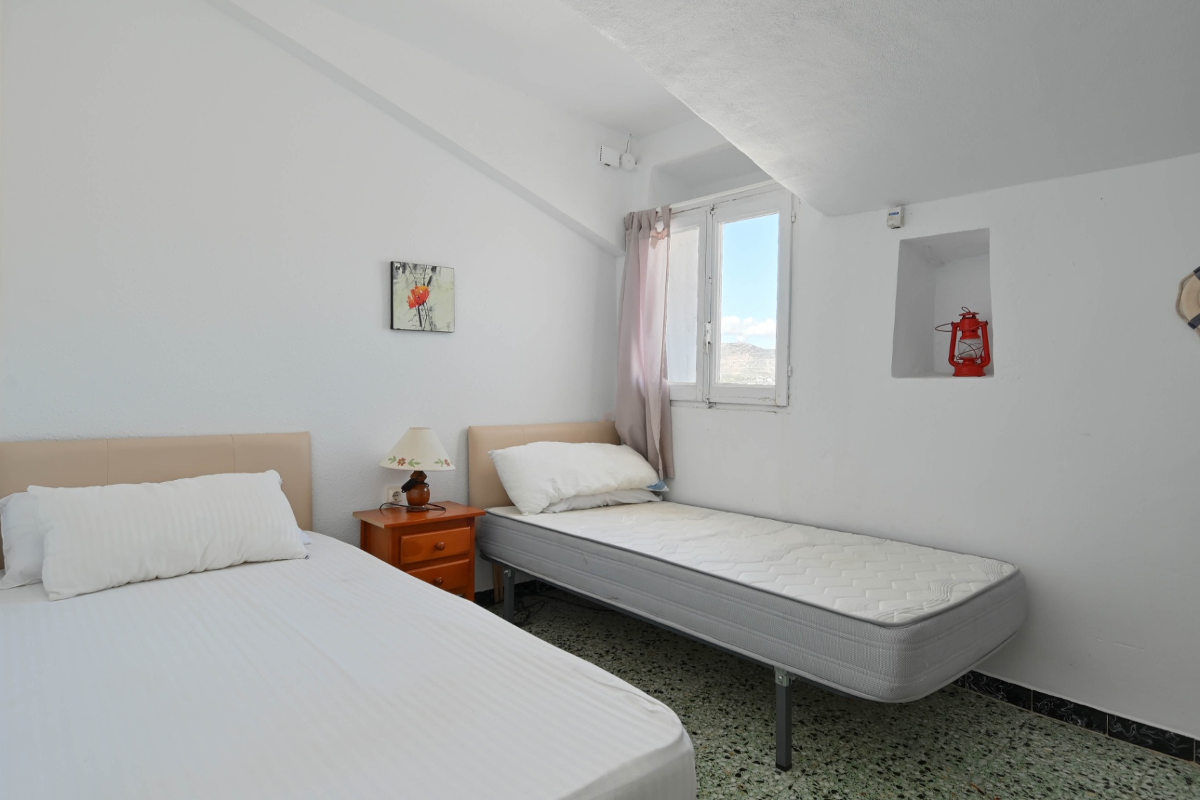 Vendo villa con vistas al mar