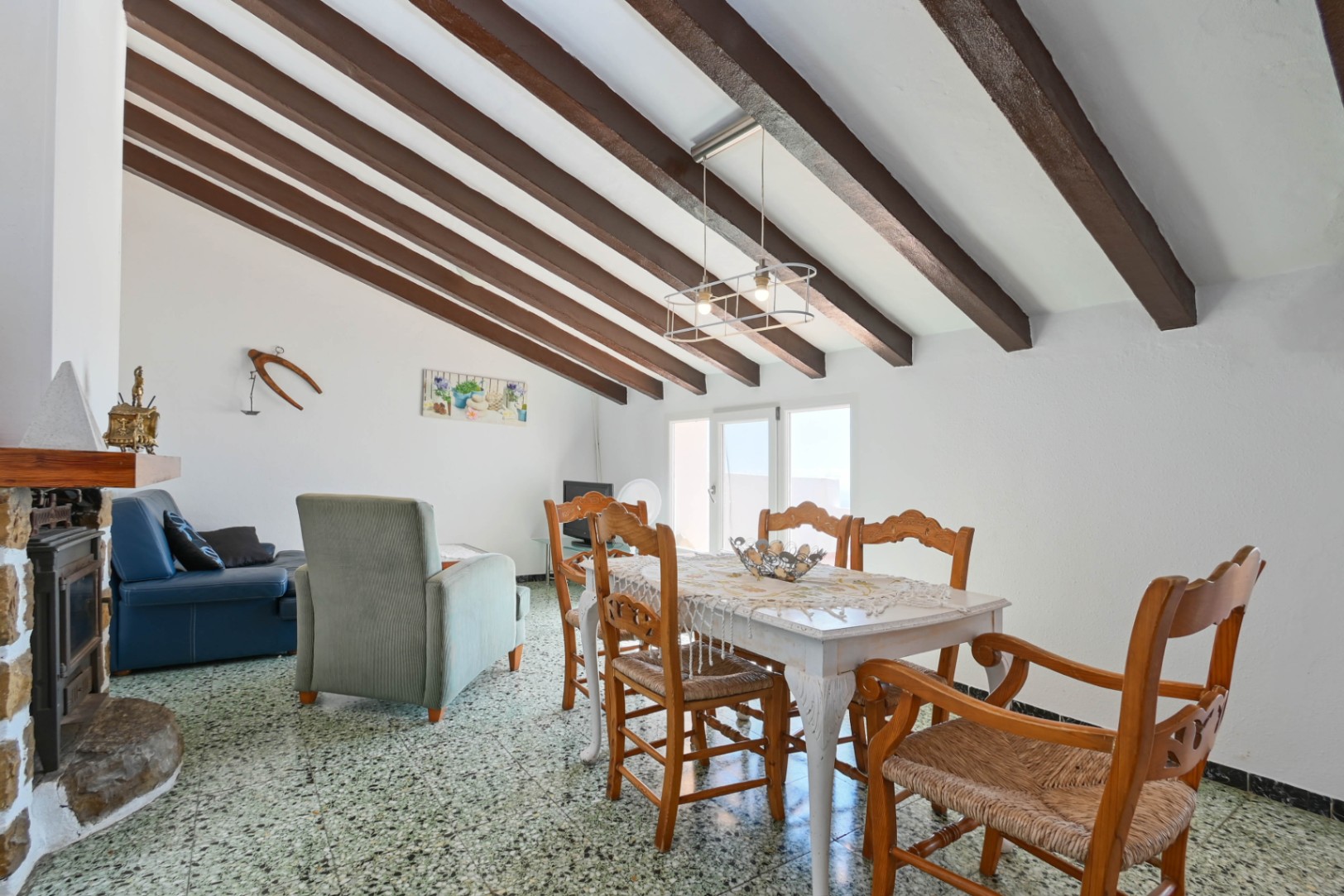 Vendo villa con vistas al mar