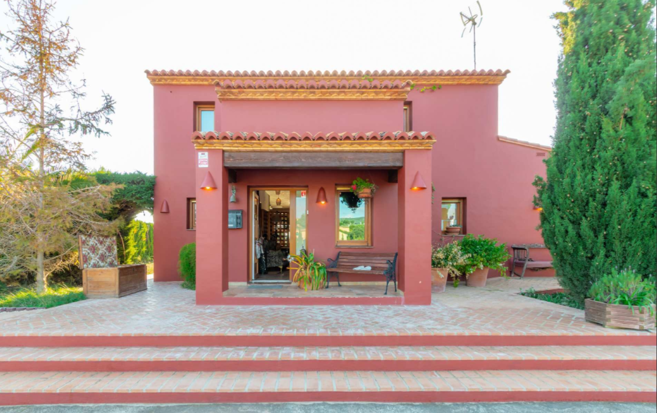 Finca with a lot of charm for sale in Benissa.