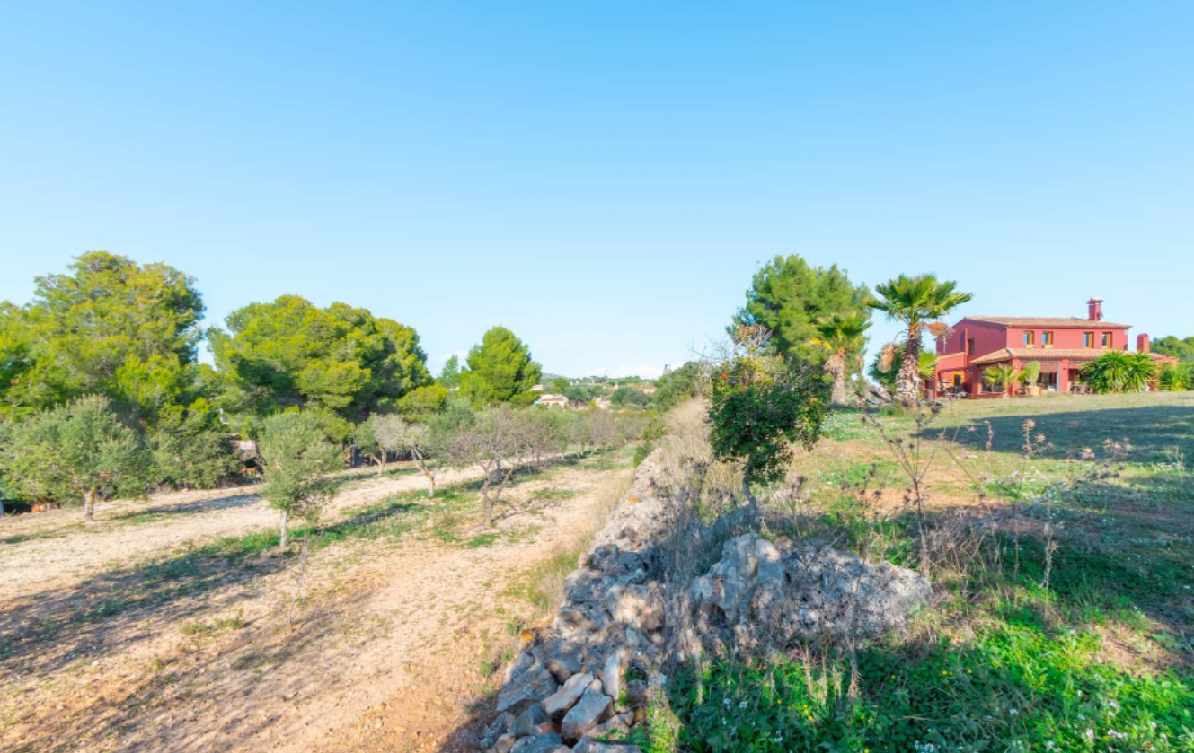 Finca with a lot of charm for sale in Benissa.